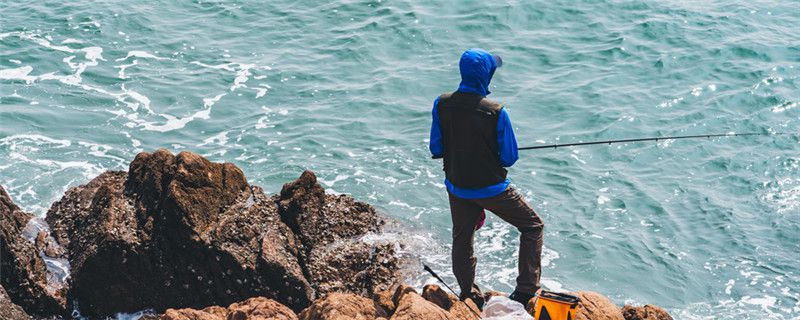 海边钓鱼用什么鱼竿